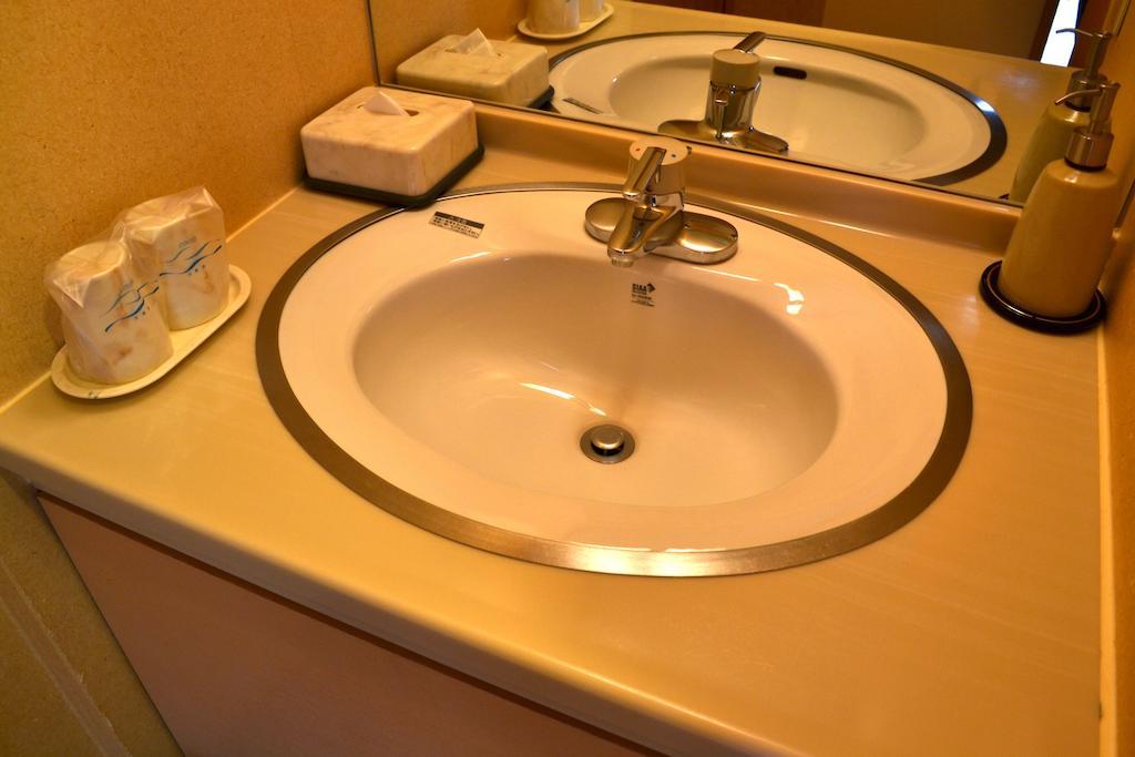 Akita Onsen Plaza Hotel Habitación foto