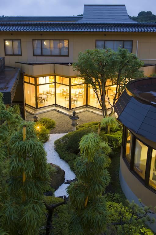 Akita Onsen Plaza Hotel Exterior foto